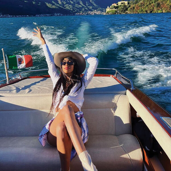 Kennedy has fun on Lake Como