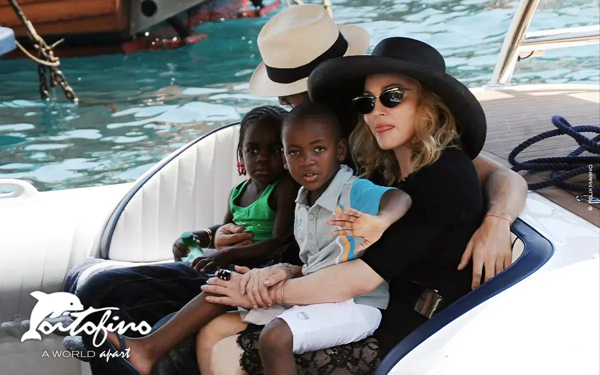 Jesus Luz holding Mercy James and Madonna with son David Banda are sighted on August 17, 2009 portofino