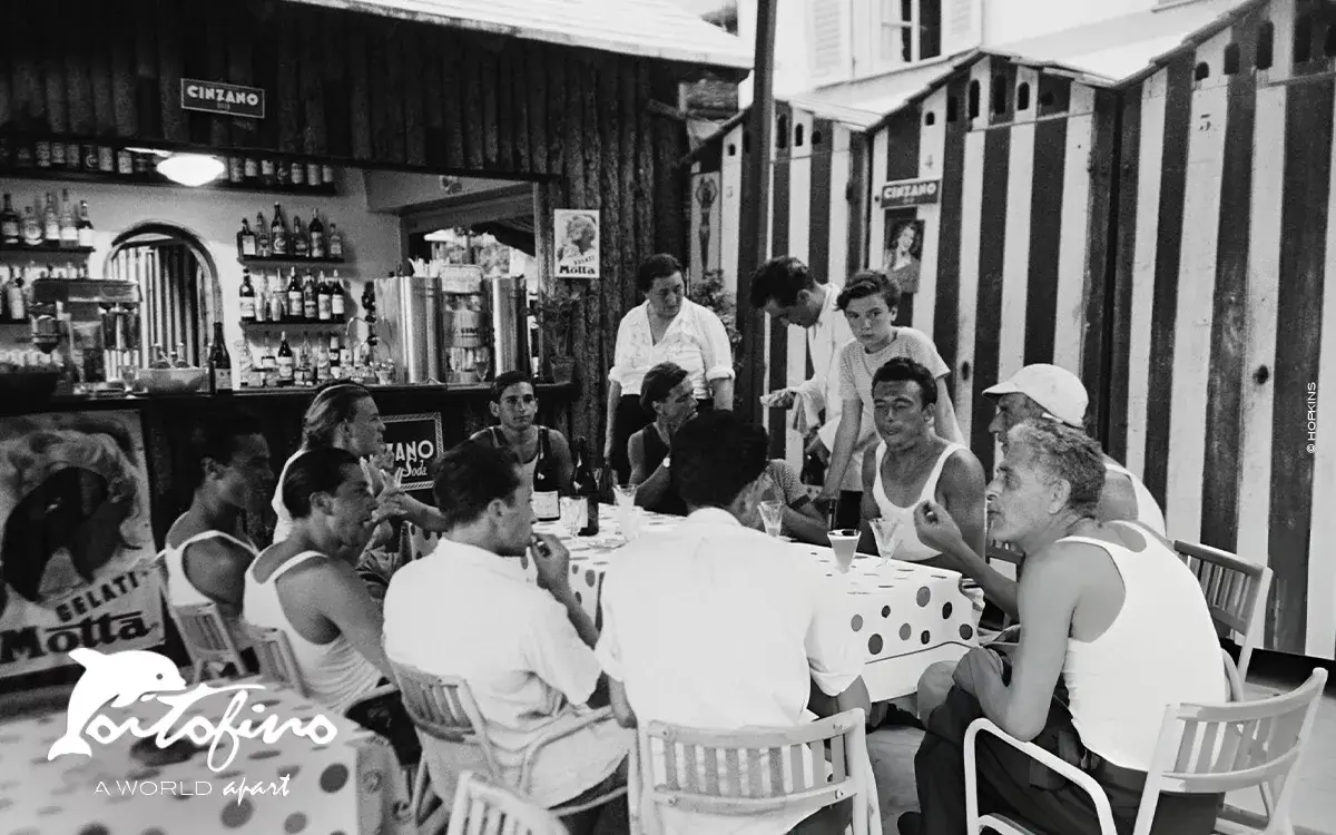 A beachside cafe on Paraggi Beach near the tourist resort of Portofino, Italy, August 1952